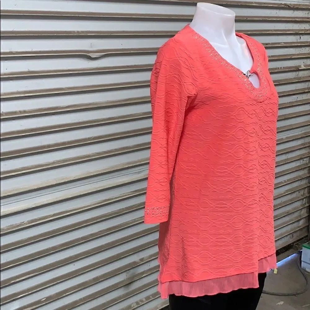 JM Collection size Small - Picture 7 of 8